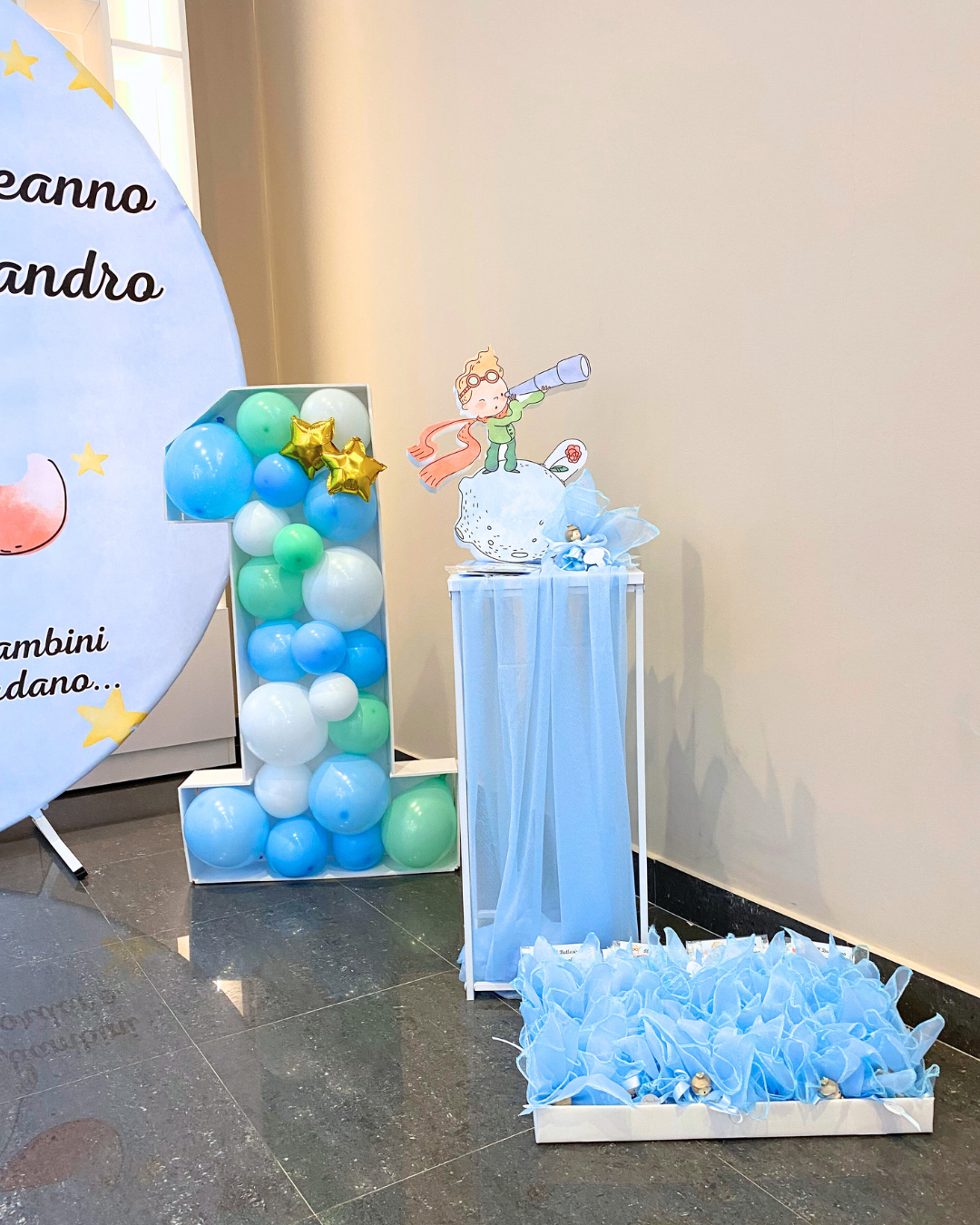 NUMERO CON PALLONCINI