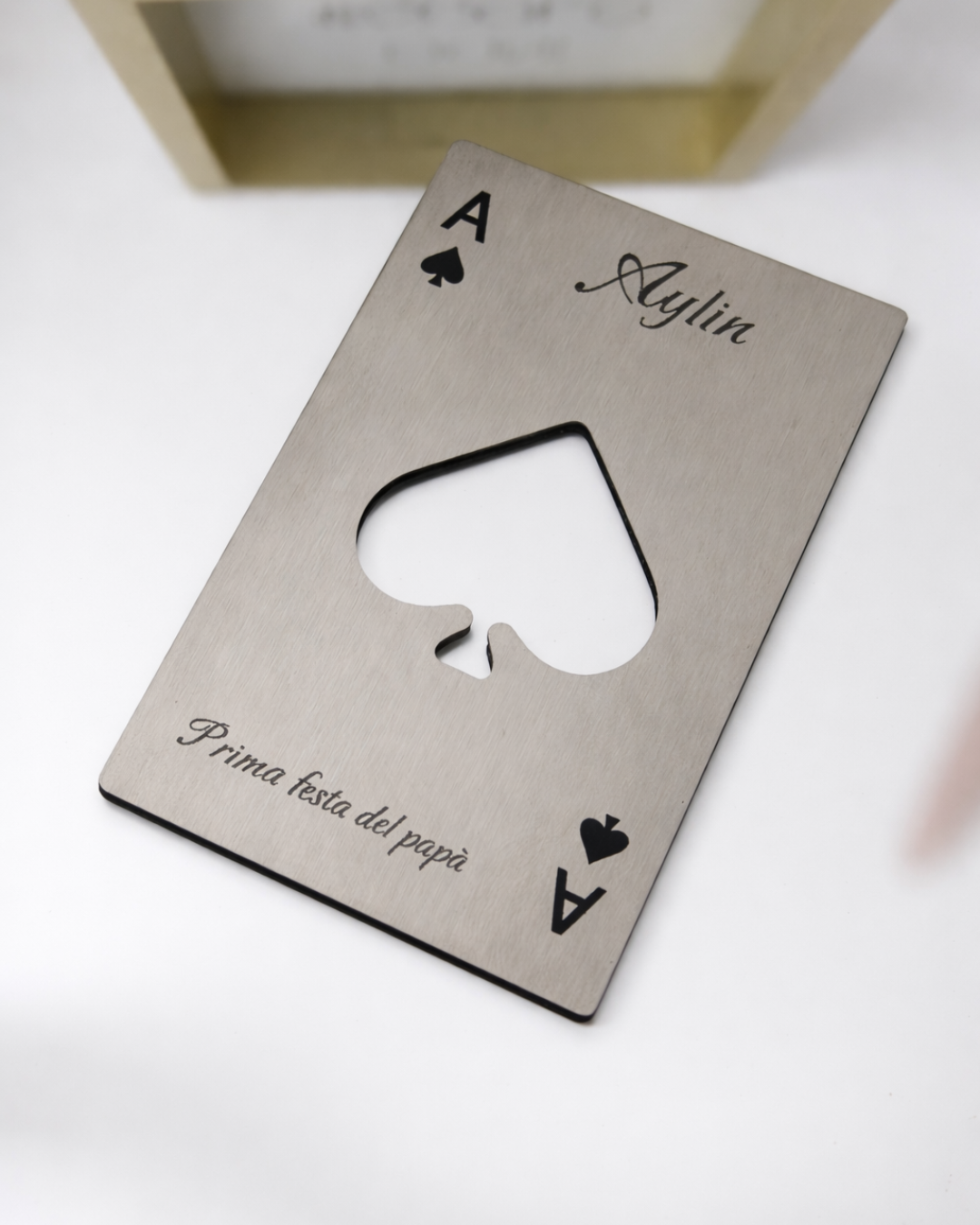 APRIBOTTIGLIE CARTA DA GIOCO