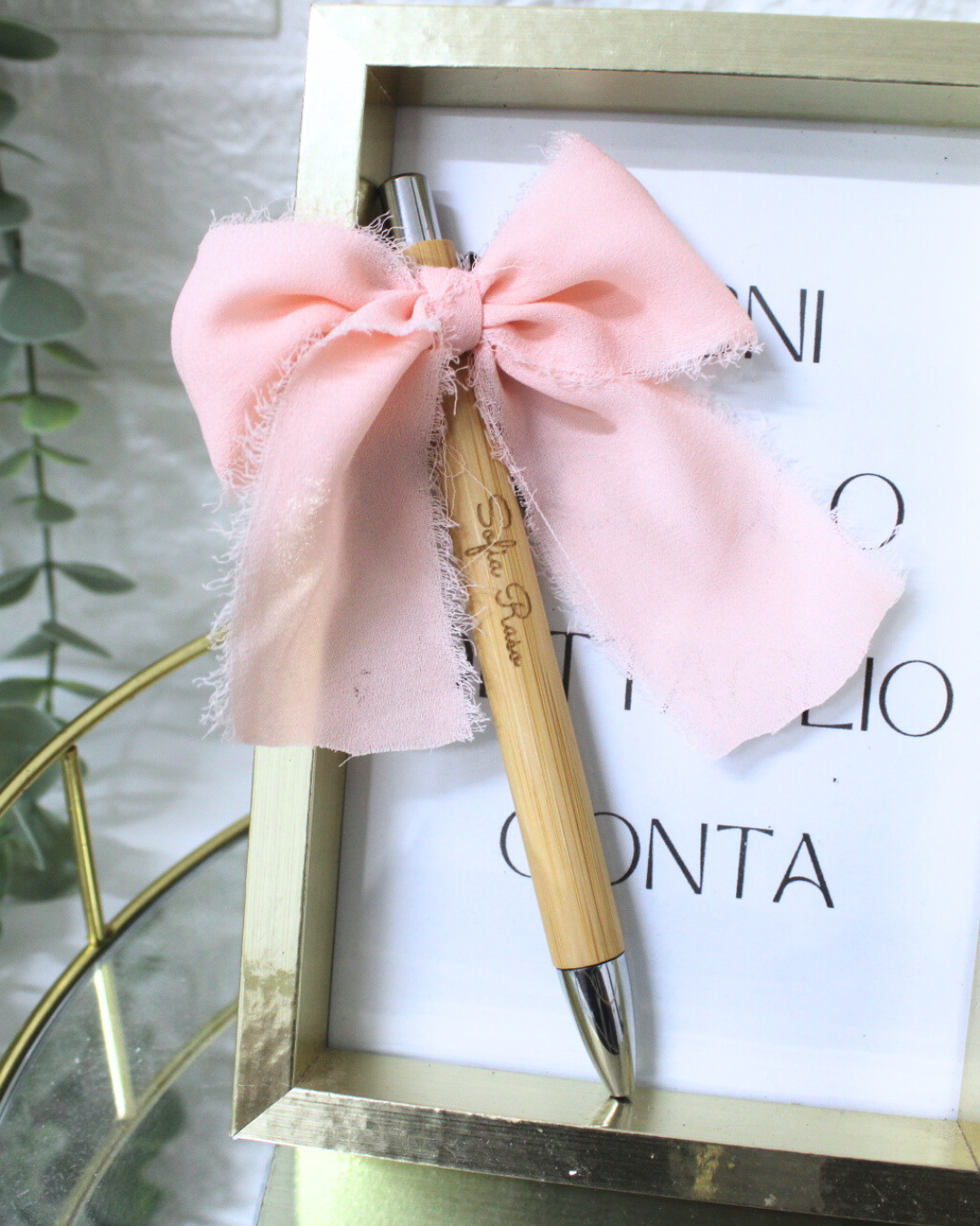 PENNA IN LEGNO CON INCISIONE