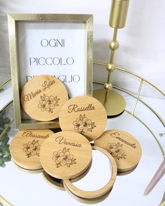 SPECCHIETTO IN LEGNO CON INCISIONE